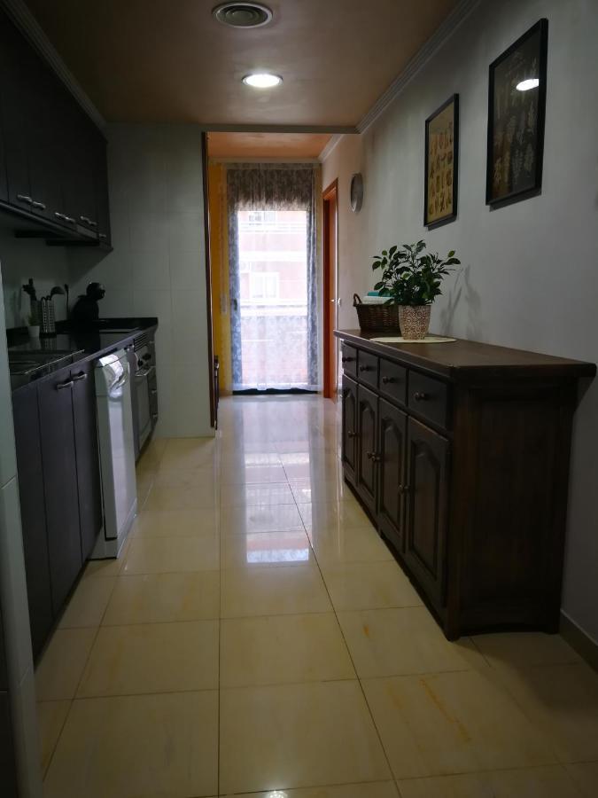 8Beds Vila-Seca Exteriér fotografie