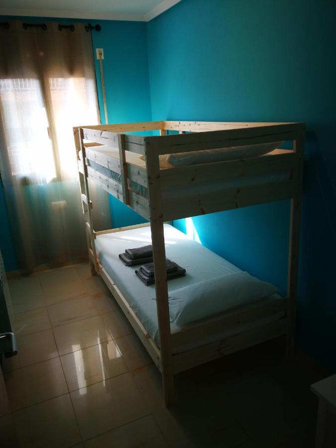 8Beds Vila-Seca Exteriér fotografie