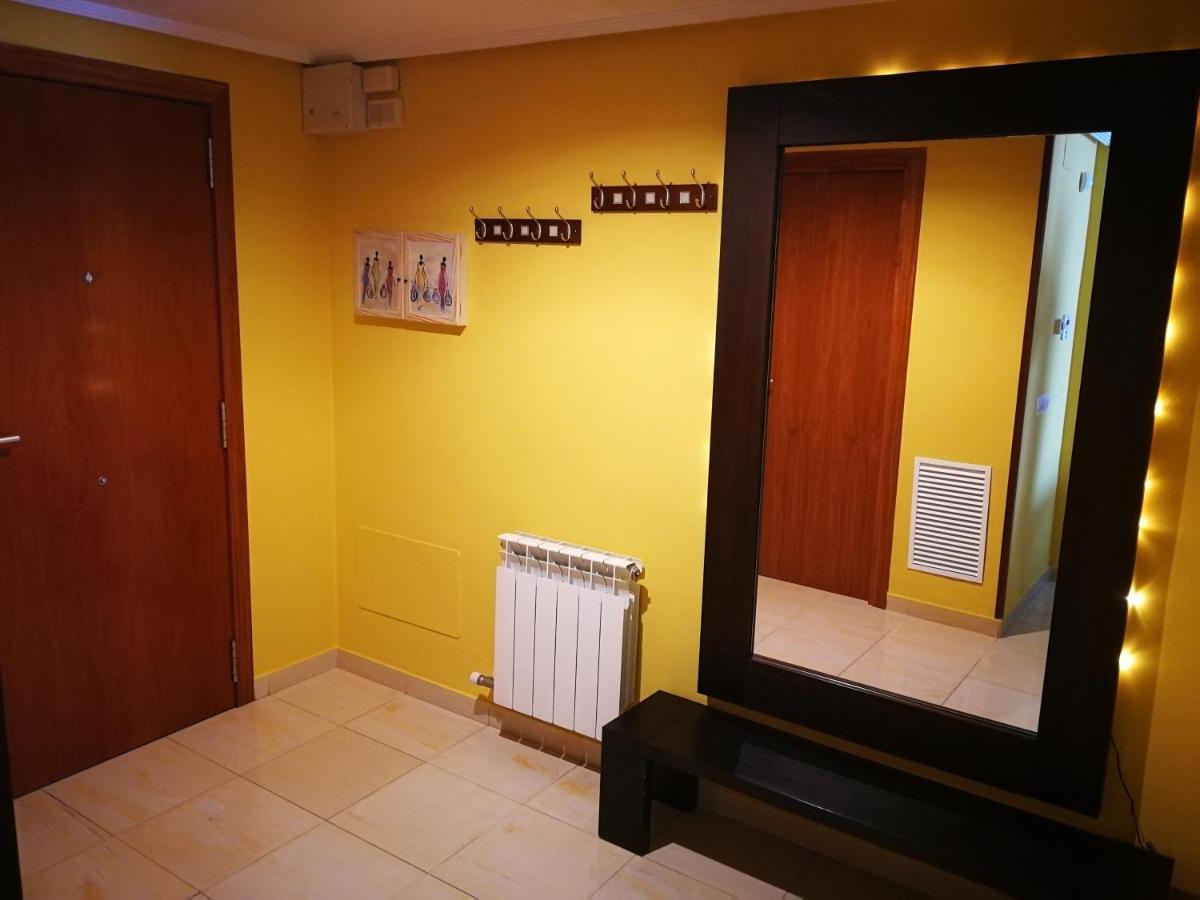 8Beds Vila-Seca Exteriér fotografie